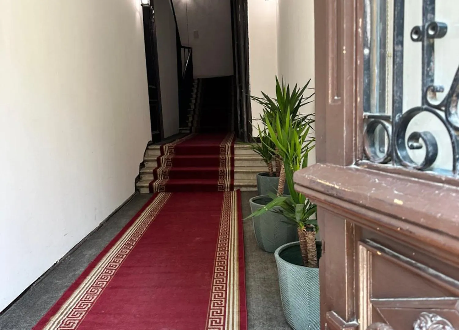 Apartment On Tabidze Tbilisi